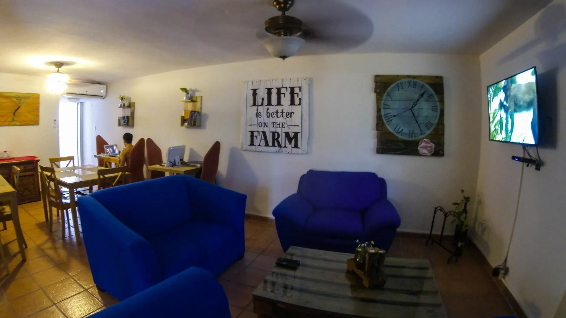 ** Hotel Casa Caracol - Hostel Cancun Mexico